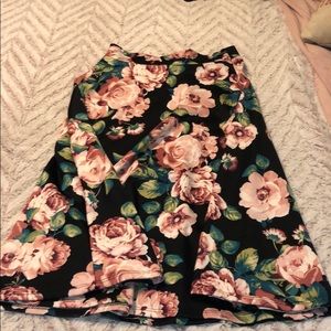 Flowy pink flower skirt